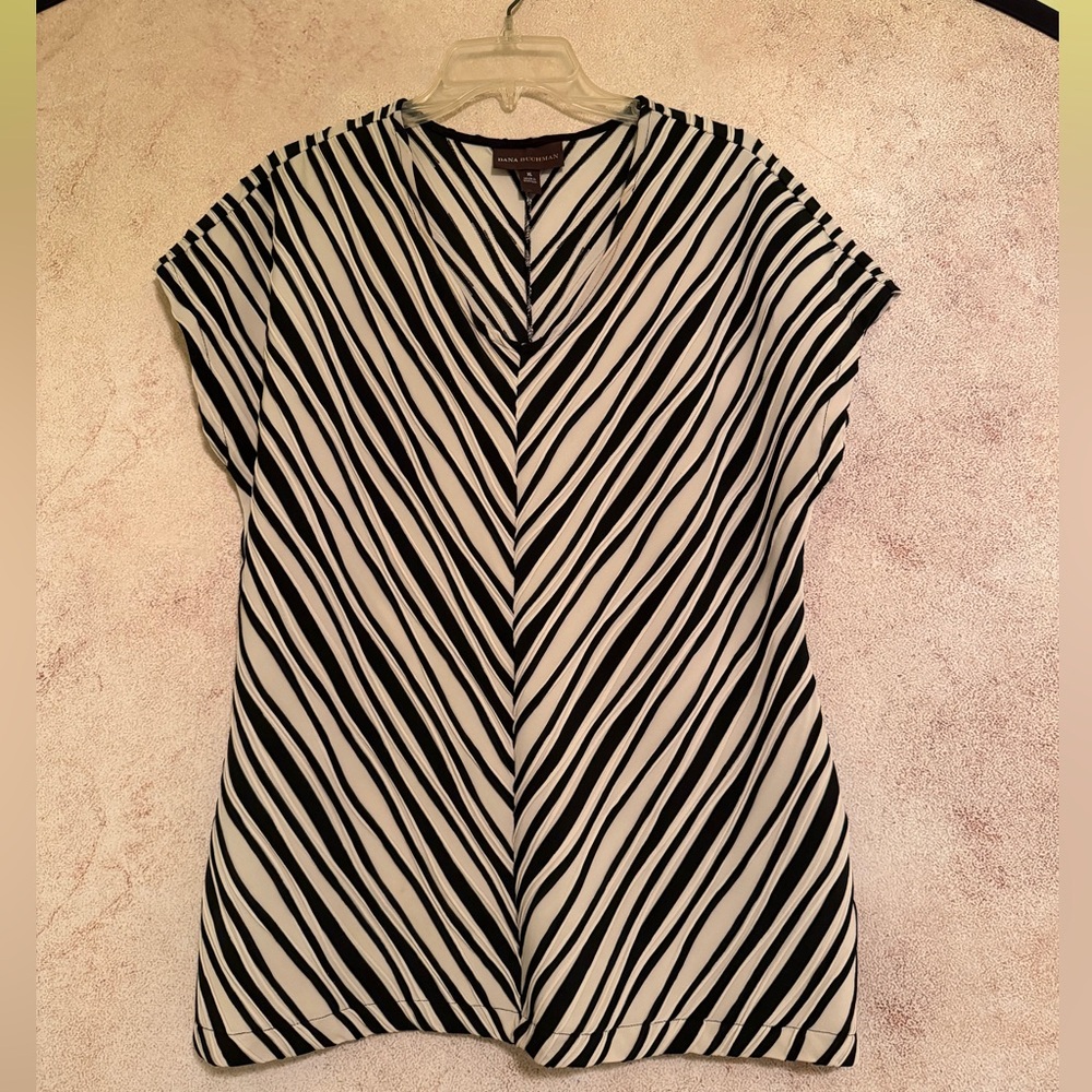 Dana Buchman Black and White Striped V-Neck Tunic